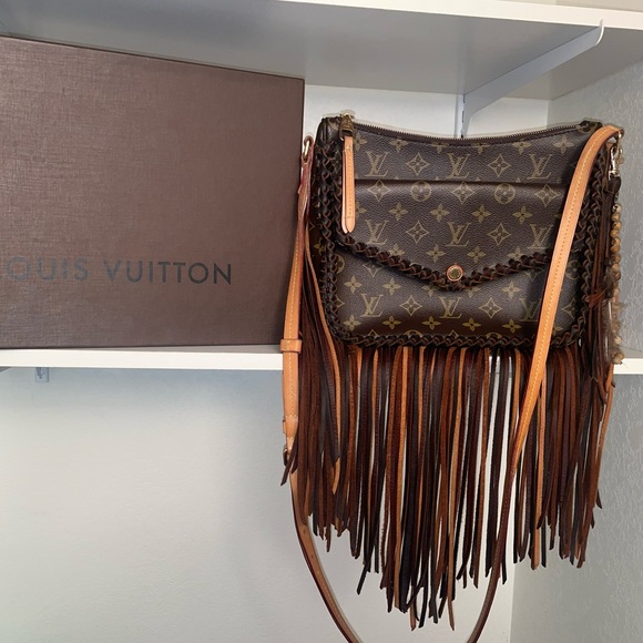RARE Authentic Louis Vuitton Mabillon Crossbody Shoulder Bag with Fringe & Beads - Picture 5 of 16
